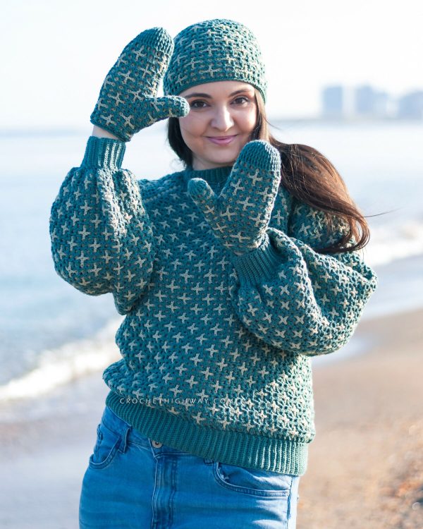 Scorpio Mittens (Crochet) on Sale - Image 2